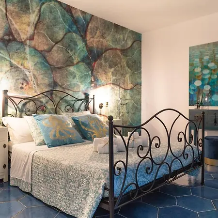Otel Quattrocuori Boutique & 4*