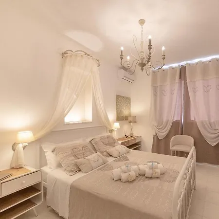 Otel Quattrocuori Boutique & 4*